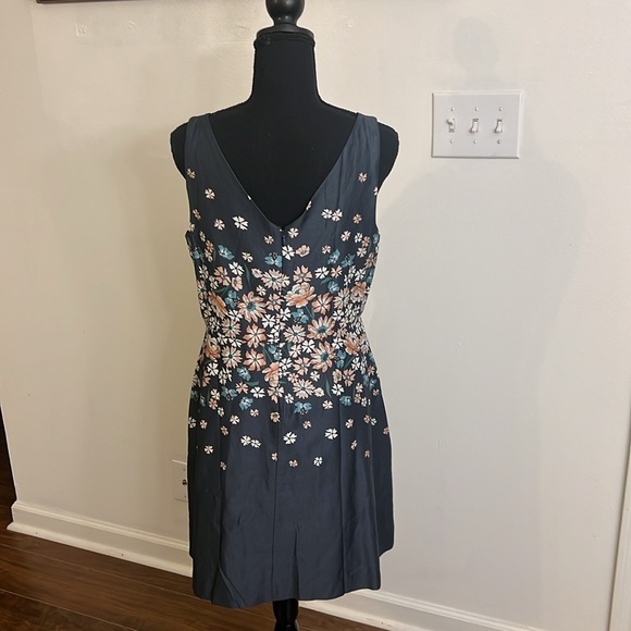 NWT Ann Taylor Loft Cotton Dress, Sz. 10P. - Picture 3 of 11